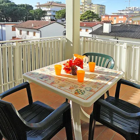 Appartamento Antonella-3 By Interhome